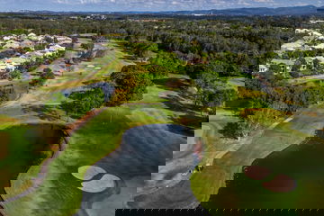 Emerald Lakes Golf Club