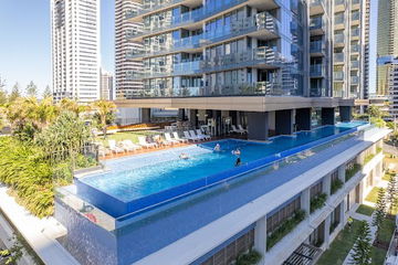 Ultiqa Signature Broadbeach